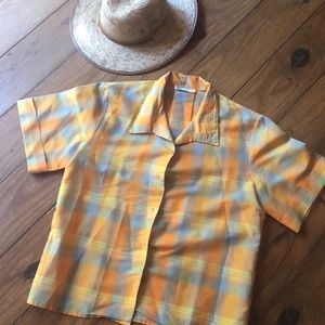 Pretty vintage shirt